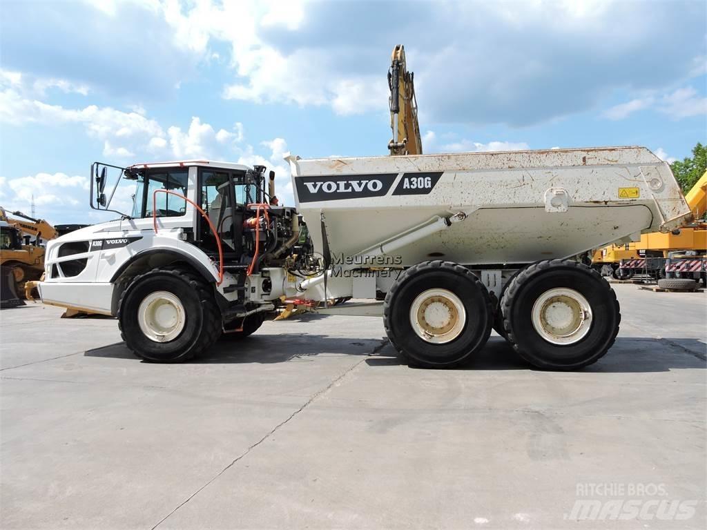 Volvo A30G 연결식 홀러