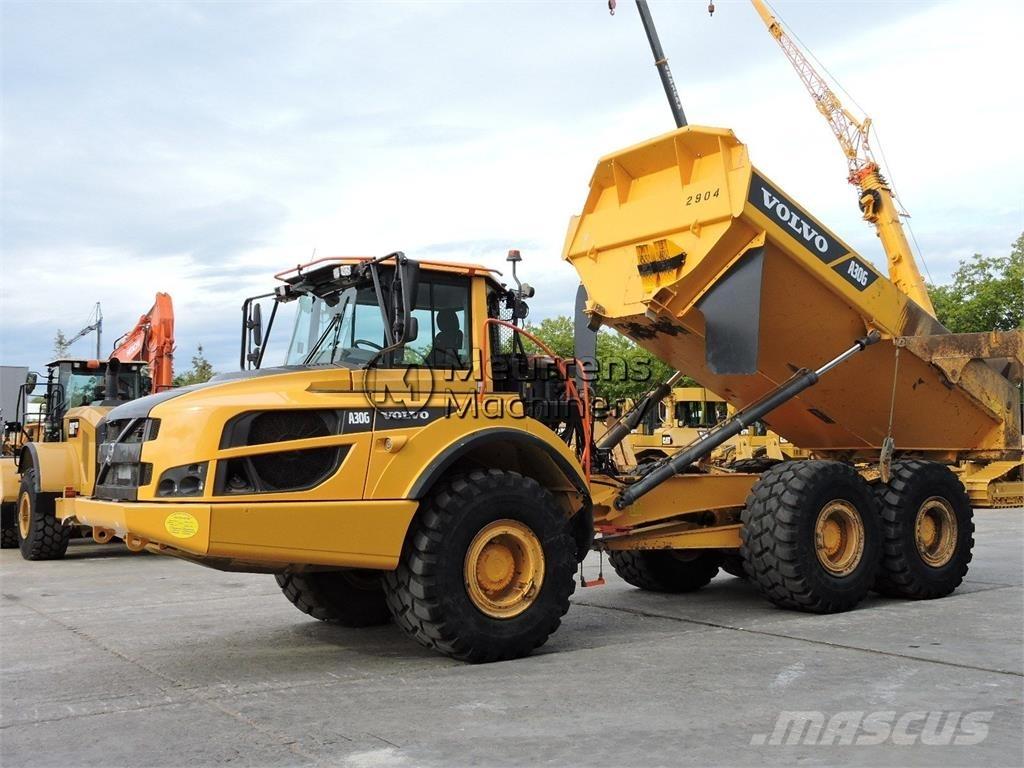 Volvo A30G 연결식 홀러