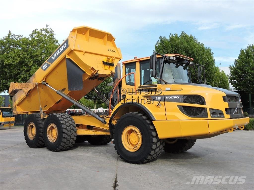 Volvo A30G 연결식 홀러