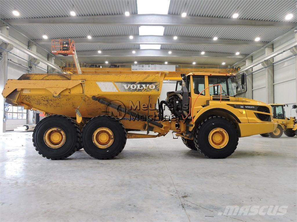 Volvo A30G 연결식 홀러