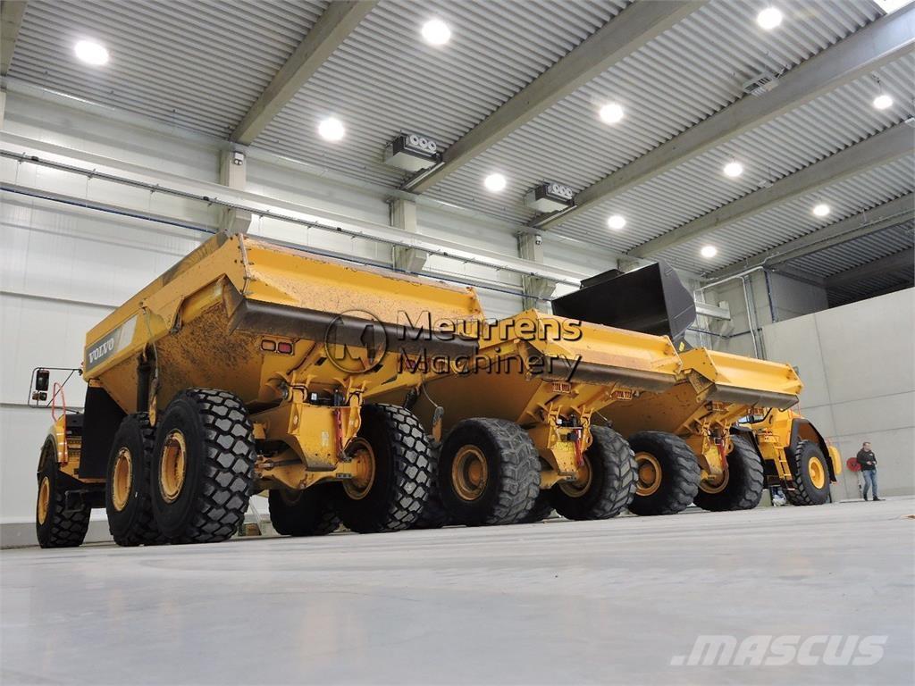 Volvo A30G 연결식 홀러