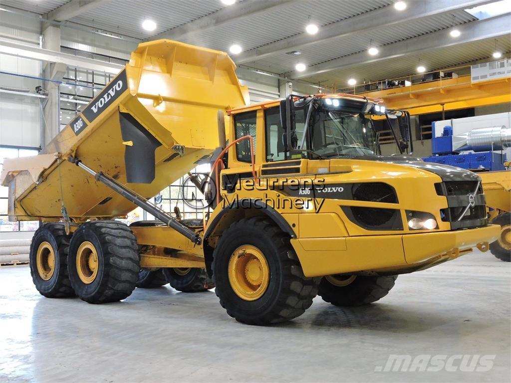 Volvo A30G 연결식 홀러