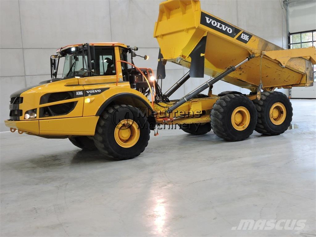 Volvo A30G 연결식 홀러