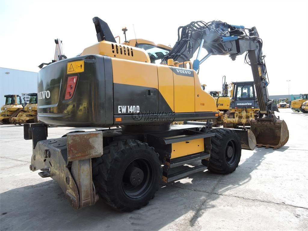 Volvo EW140D  휠 굴삭기