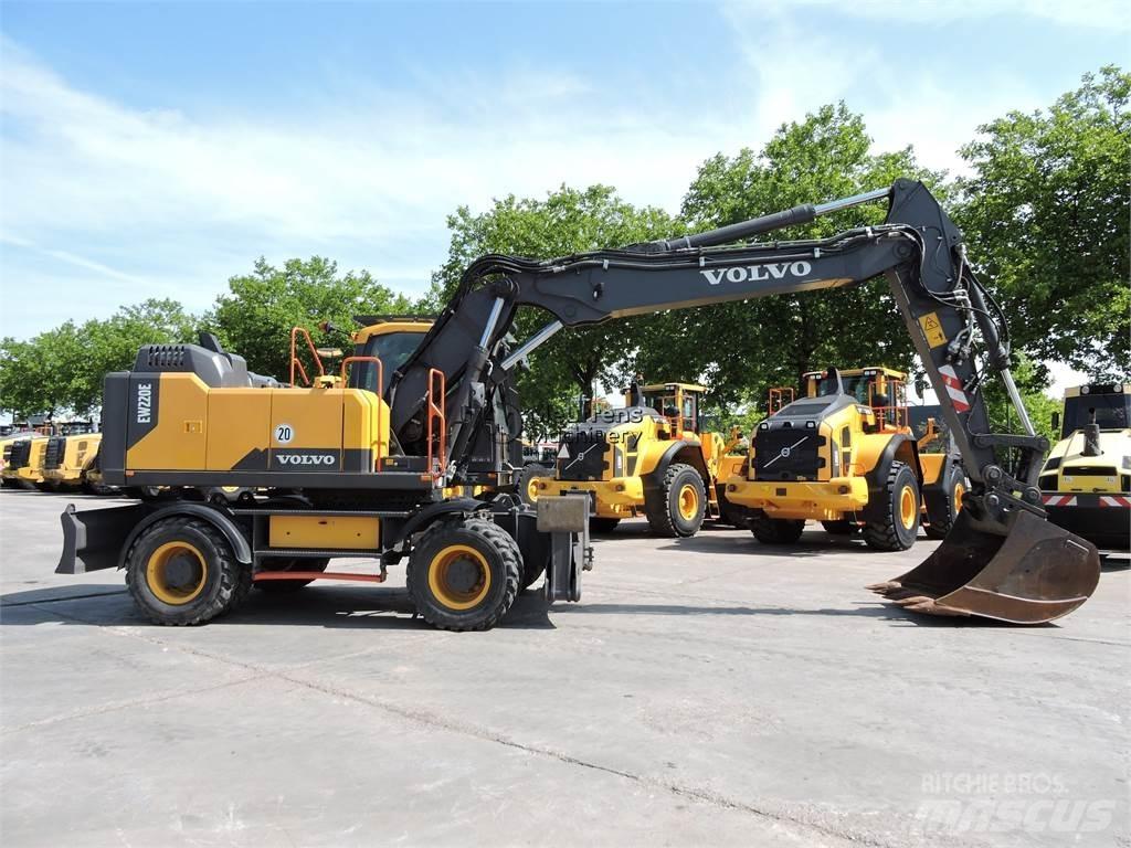 Volvo EW220E GERMAN  휠 굴삭기