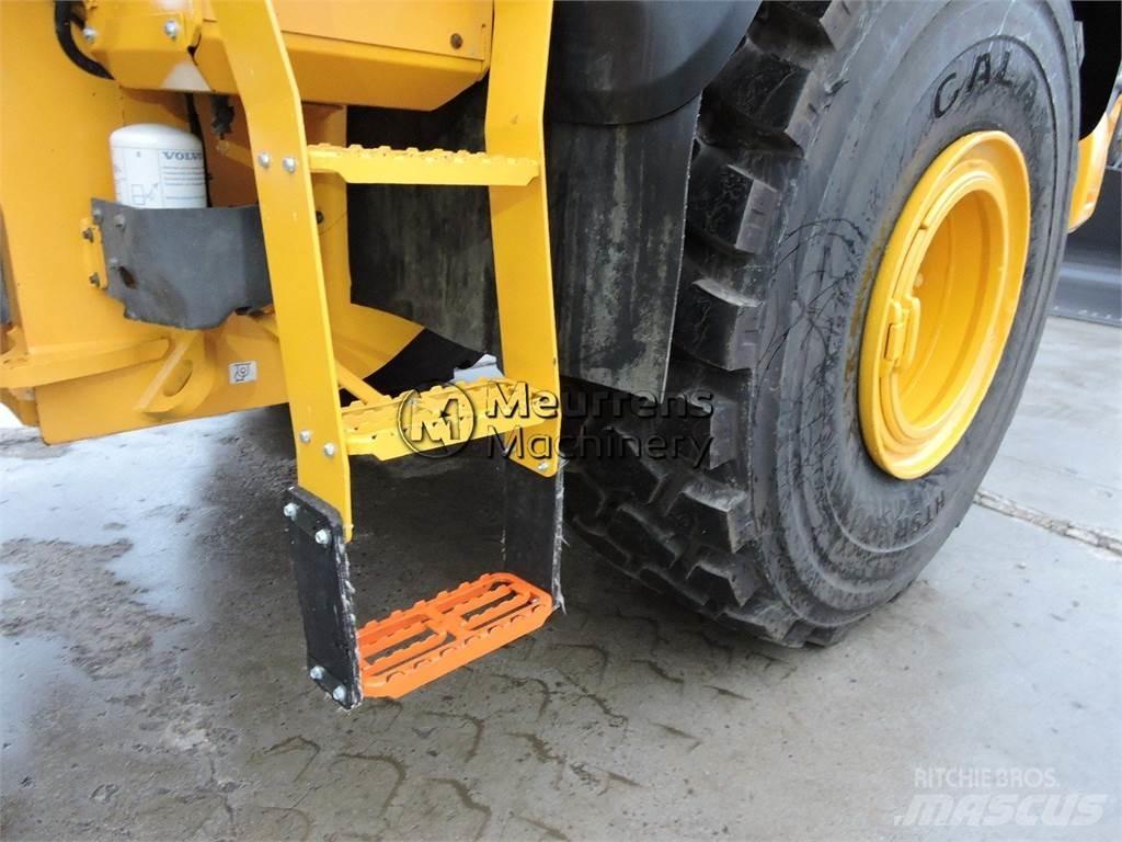 Volvo L150H  휠로우더