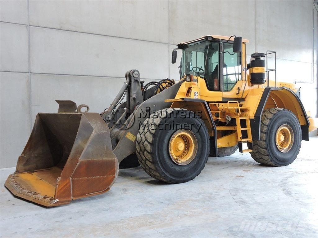 Volvo L180F  휠로우더
