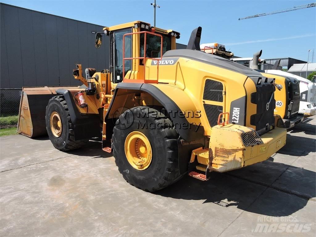 Volvo L220H  휠로우더