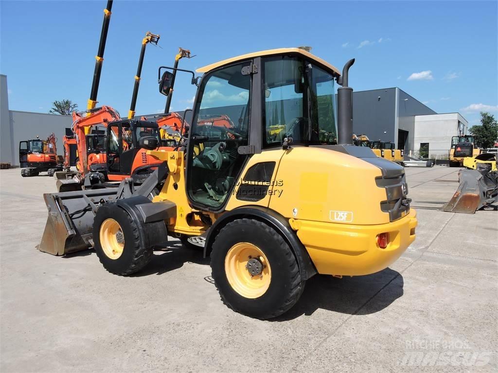 Volvo L25F + FORK  휠로우더