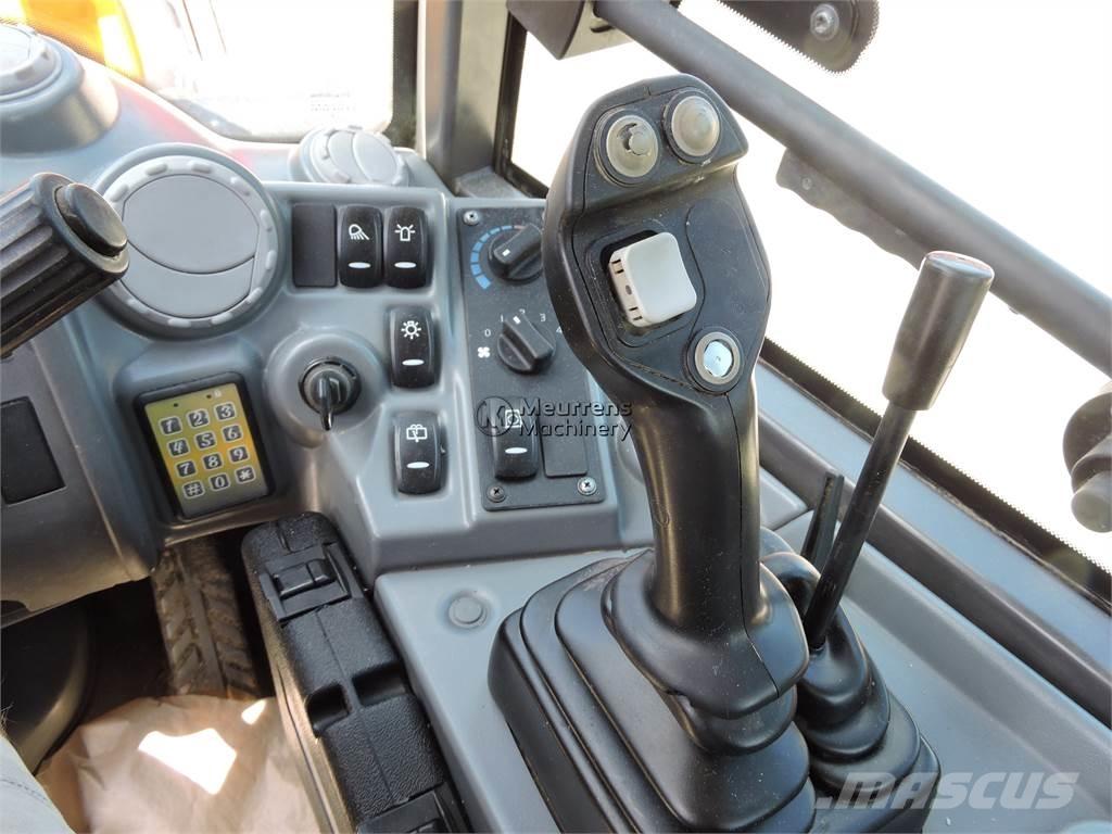 Volvo L25F + FORK  휠로우더