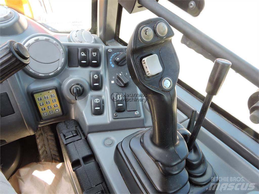 Volvo L25F + FORK  휠로우더