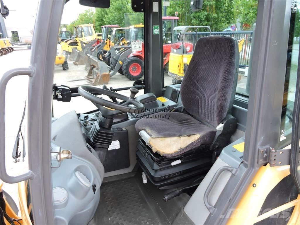 Volvo L25F + FORK  휠로우더