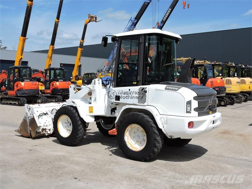 Volvo L30G + FORK  휠로우더
