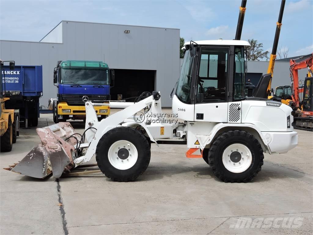 Volvo L30G + FORK  휠로우더