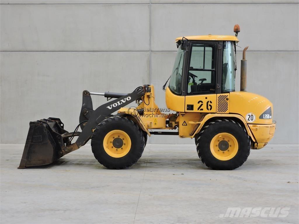 Volvo L35B  휠로우더