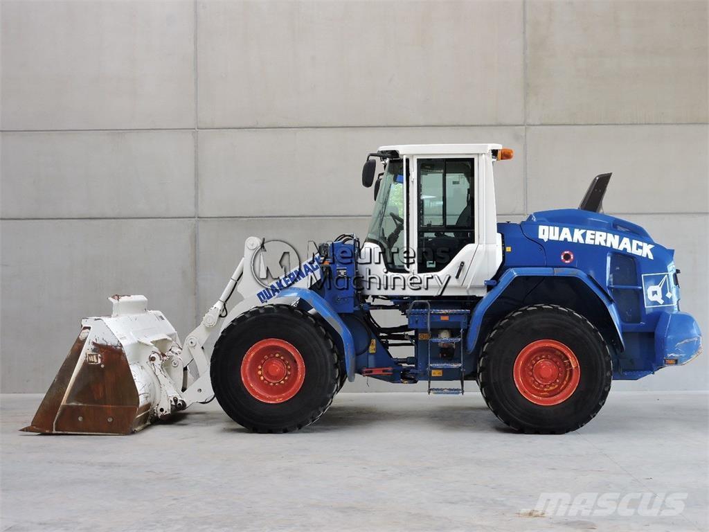 Volvo L90H  휠로우더