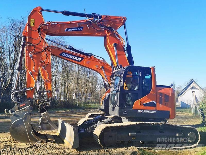 Develon DX 235 LCR-7 대형 굴삭기 29톤 이상