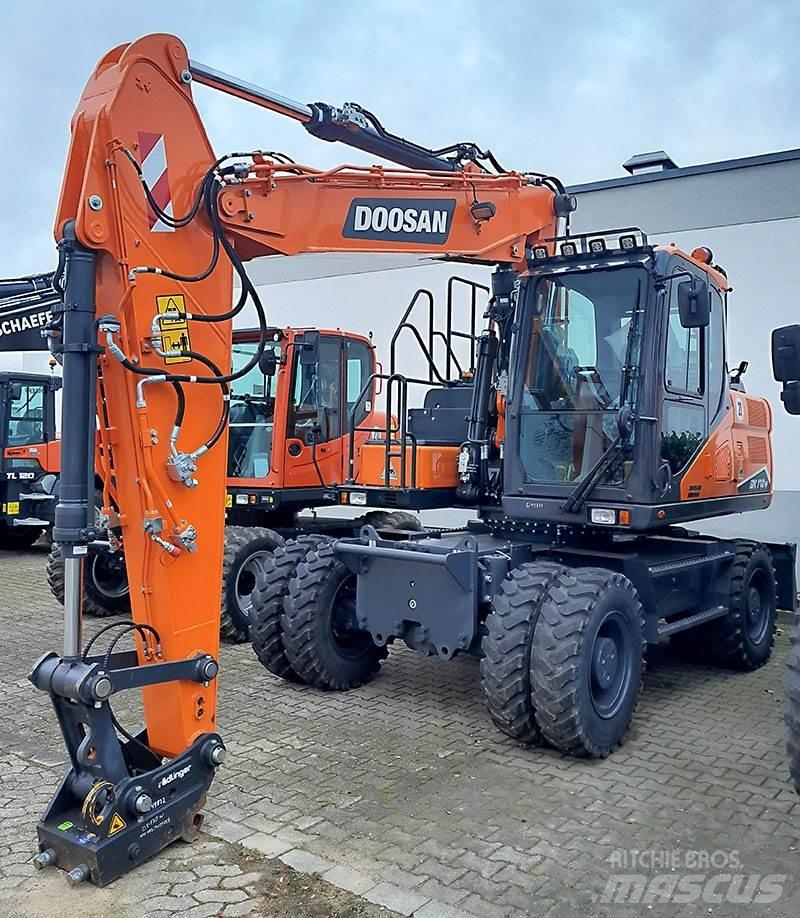 Doosan DX 170 W-7  휠 굴삭기