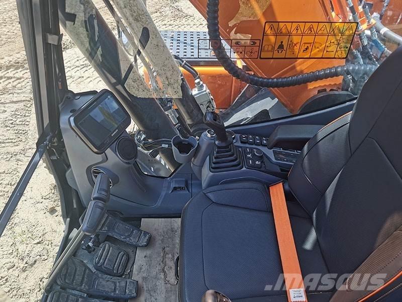 Doosan DX 210 LC-7 대형 굴삭기 29톤 이상