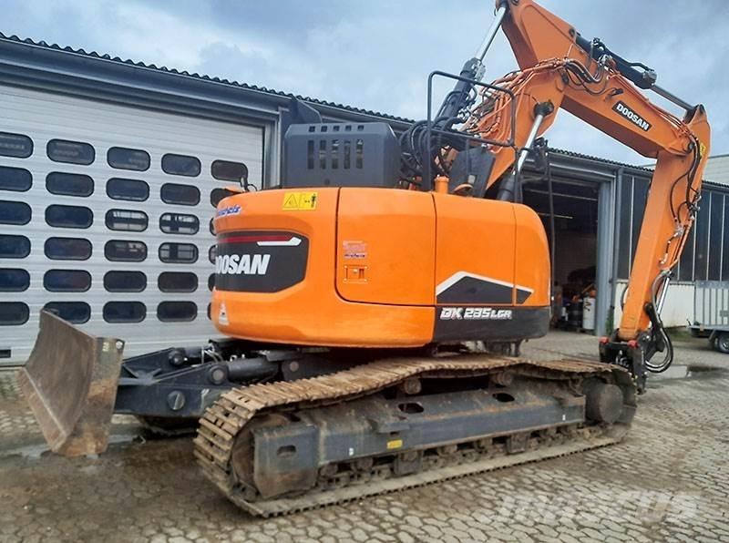 Doosan DX 235 LCR-7 대형 굴삭기 29톤 이상