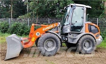 Weycor AR 420  휠로우더