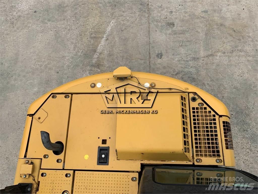 CAT 311D LRR 대형 굴삭기 29톤 이상