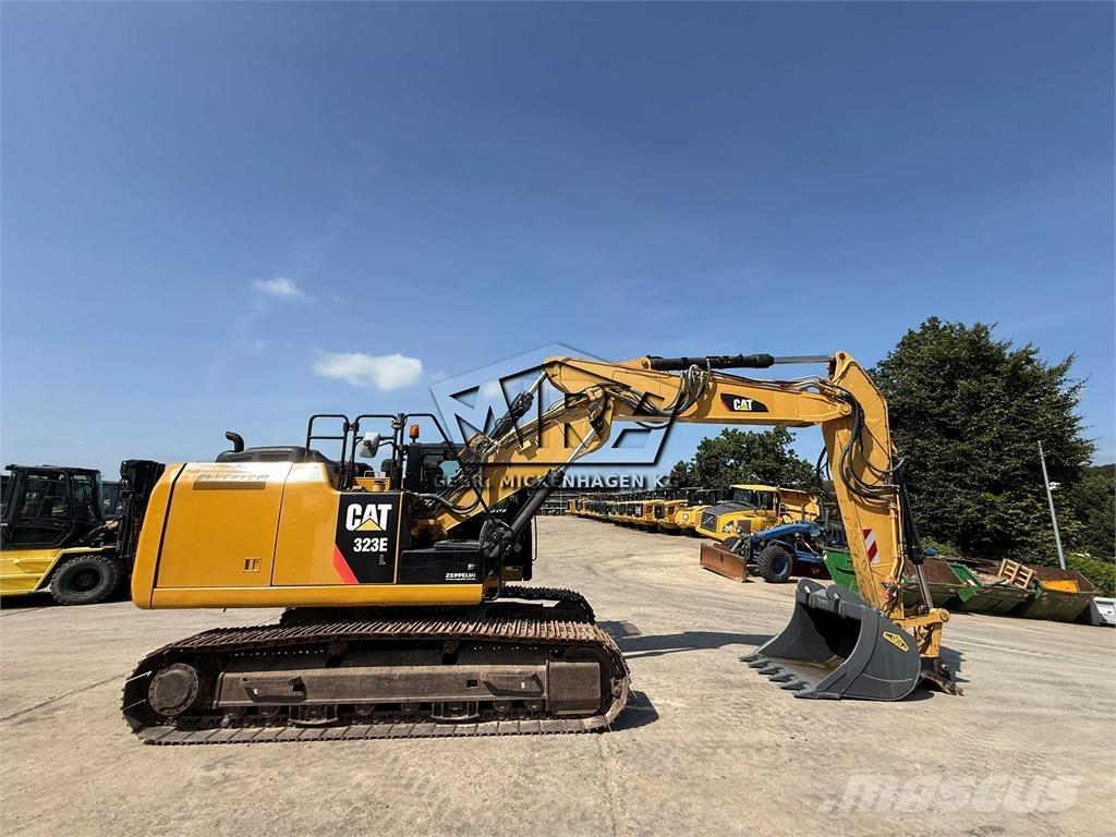CAT 323 EL 대형 굴삭기 29톤 이상
