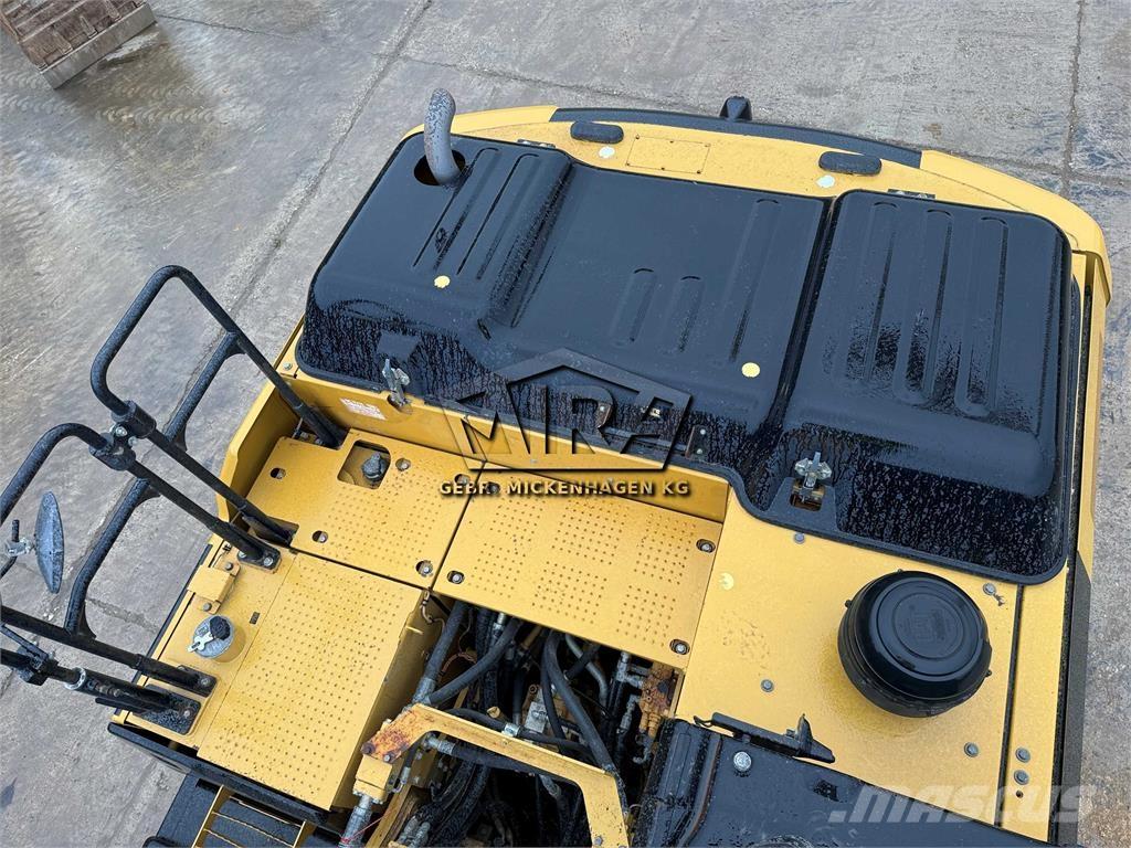 CAT 323 EL 대형 굴삭기 29톤 이상