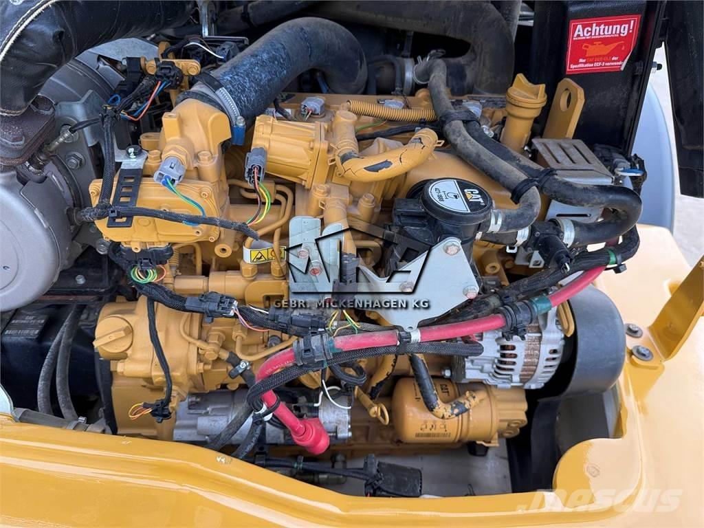 CAT 908 M  휠로우더
