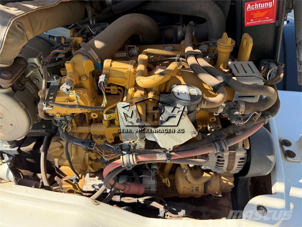 CAT 908 M  휠로우더