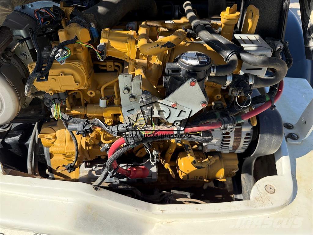 CAT 908 M  휠로우더