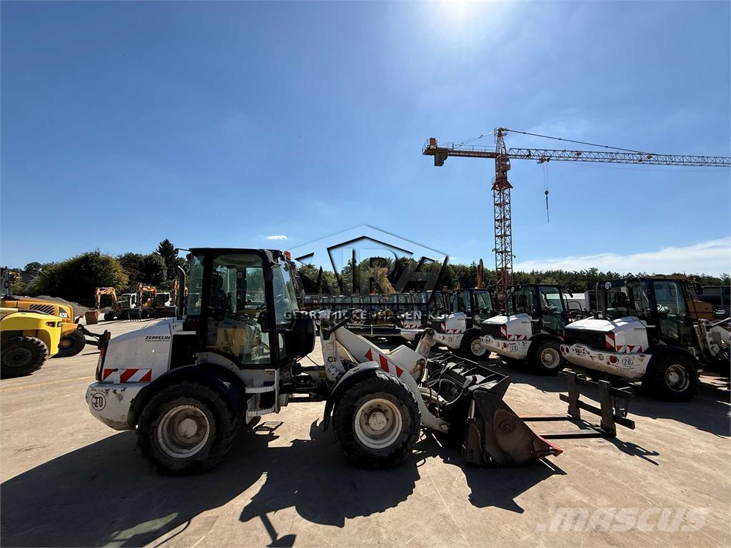 CAT 908 M  휠로우더