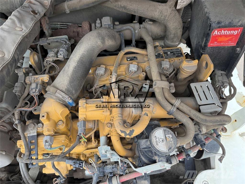 CAT 908M  휠로우더