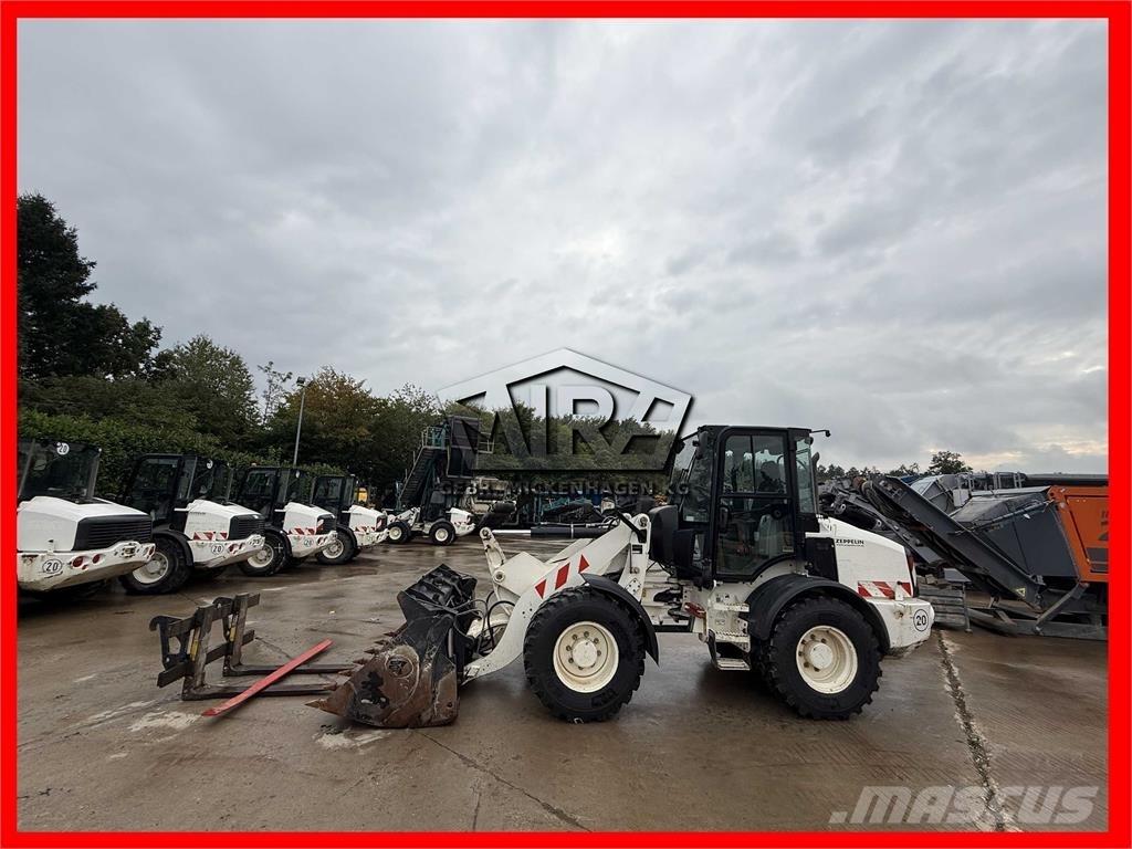 CAT 908M  휠로우더
