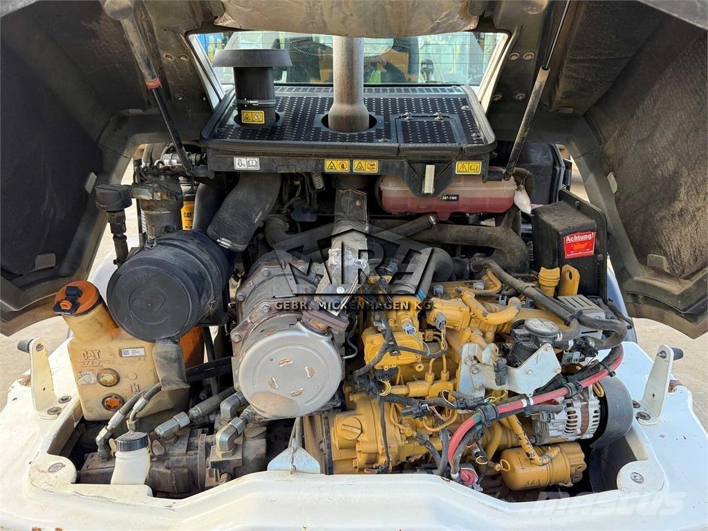CAT 908M  휠로우더