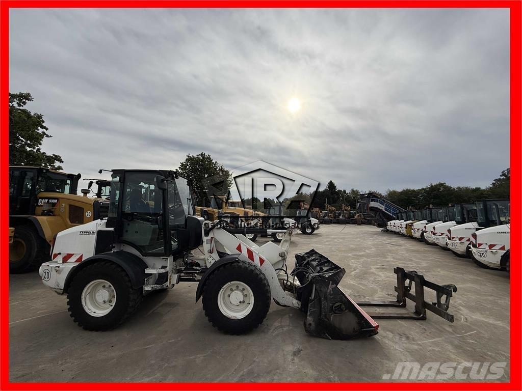 CAT 908M  휠로우더
