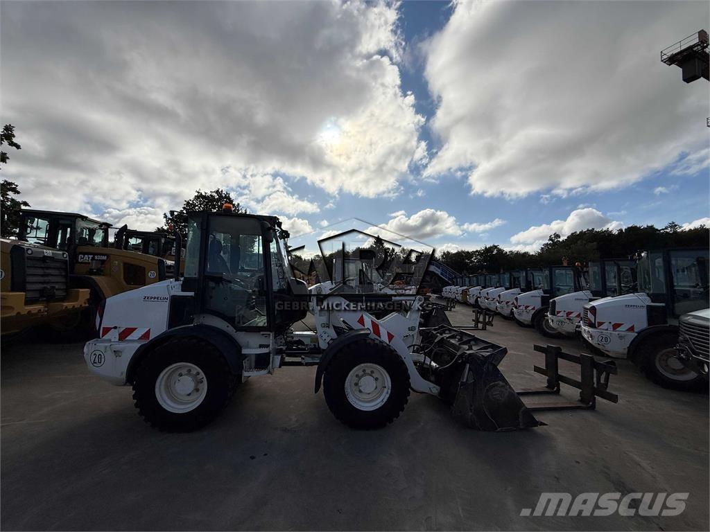 CAT 908M  휠로우더