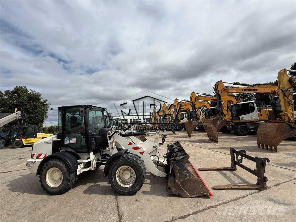 CAT 908M  휠로우더