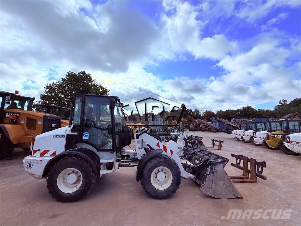 CAT 908M  휠로우더