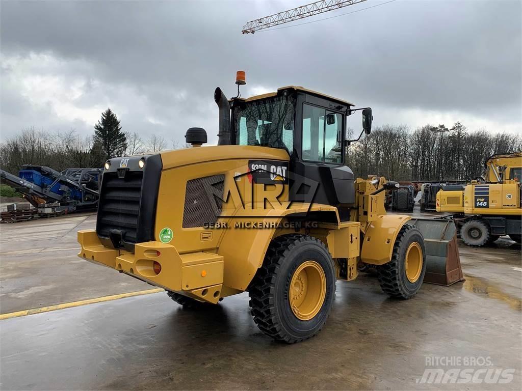 CAT 930M  휠로우더