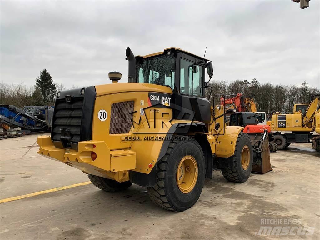 CAT 930M  휠로우더