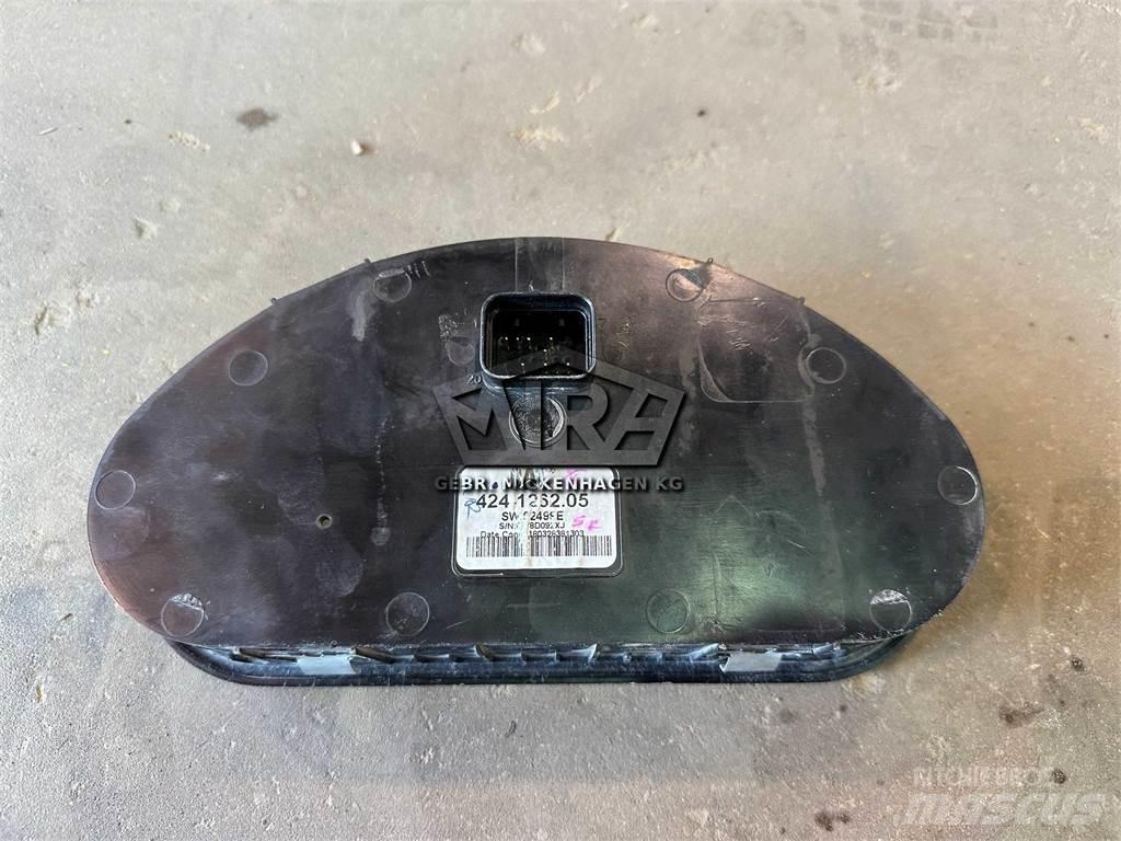 CAT 938 M/ Display 일렉트로닉스