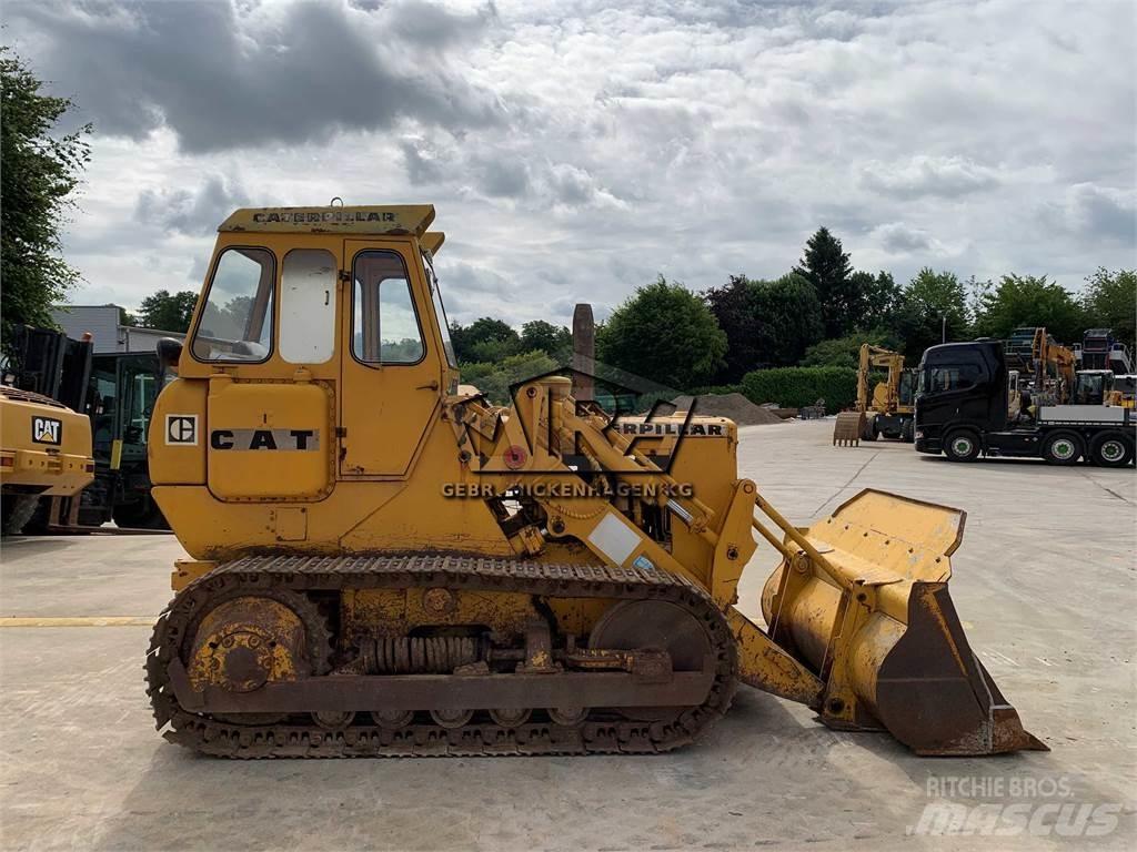 CAT 941 궤도식 로우더