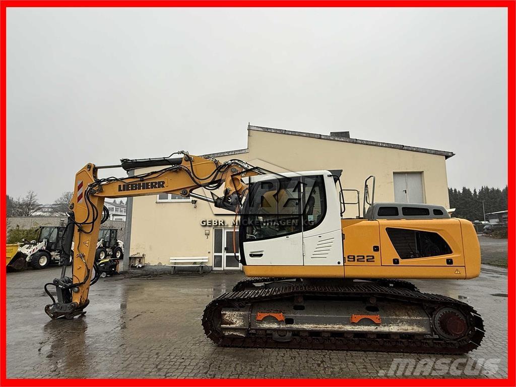 Liebherr R 922 LC 대형 굴삭기 29톤 이상