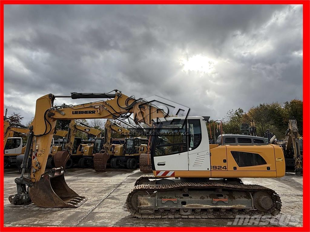 Liebherr R 924 LC 대형 굴삭기 29톤 이상