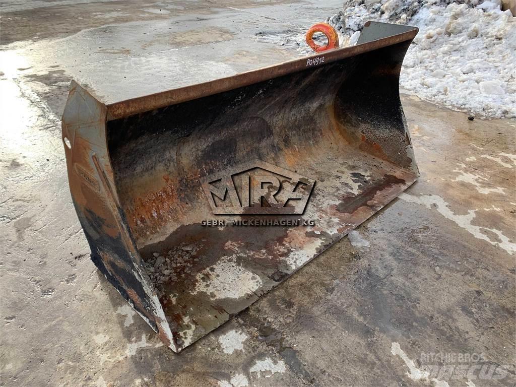 Volvo 2100 mm / L30 버켓