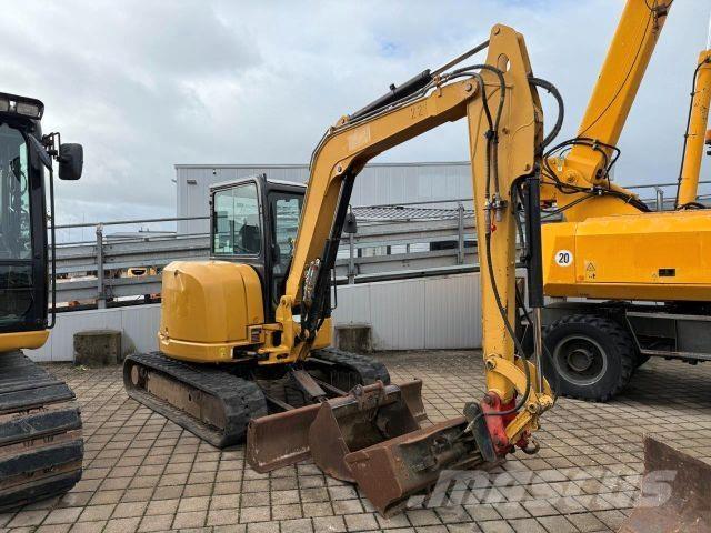 CAT 305 ECR 소형 굴삭기 7톤 미만
