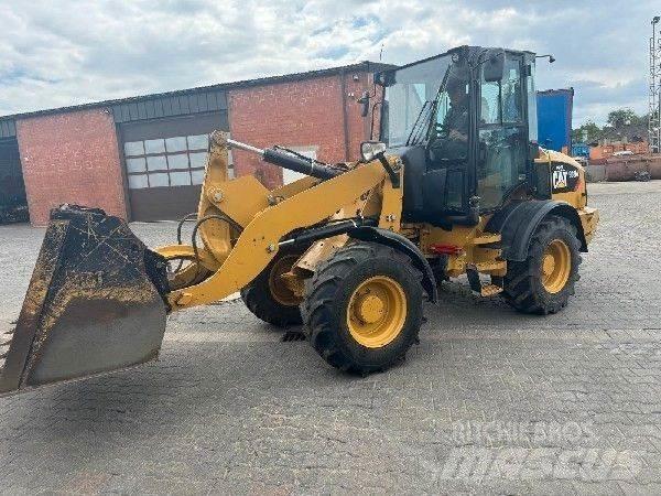 CAT 908  휠로우더