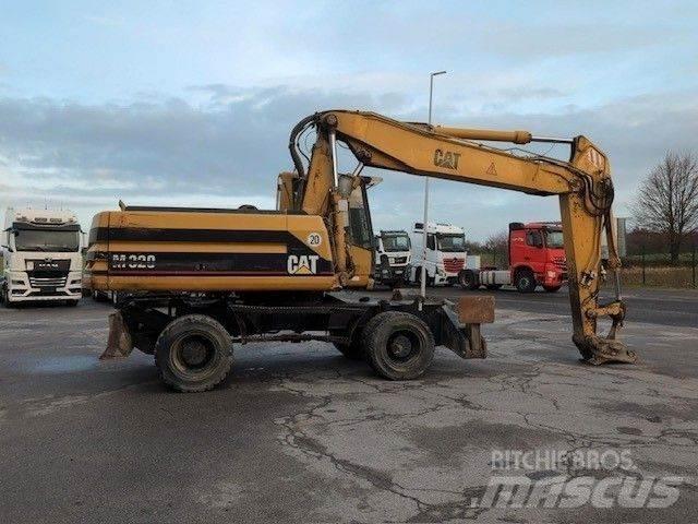 CAT M320  휠 굴삭기