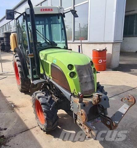 CLAAS Nectis 227 VE 트랙터